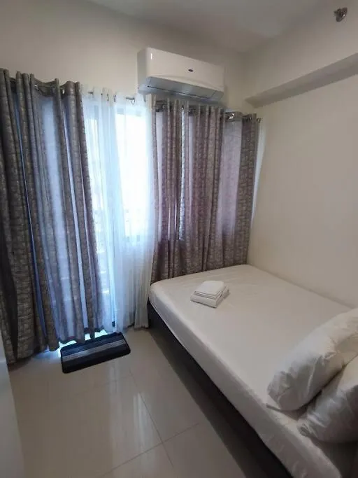 Apartment Lovely Fame@4T Manila